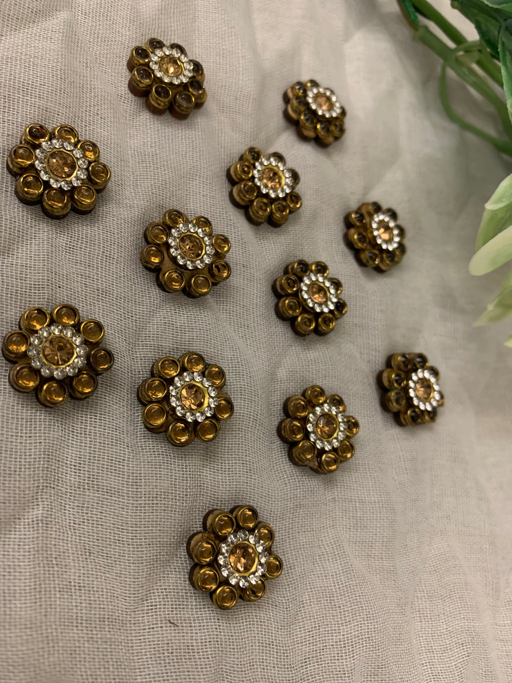 Antique Gold Flower Buttons