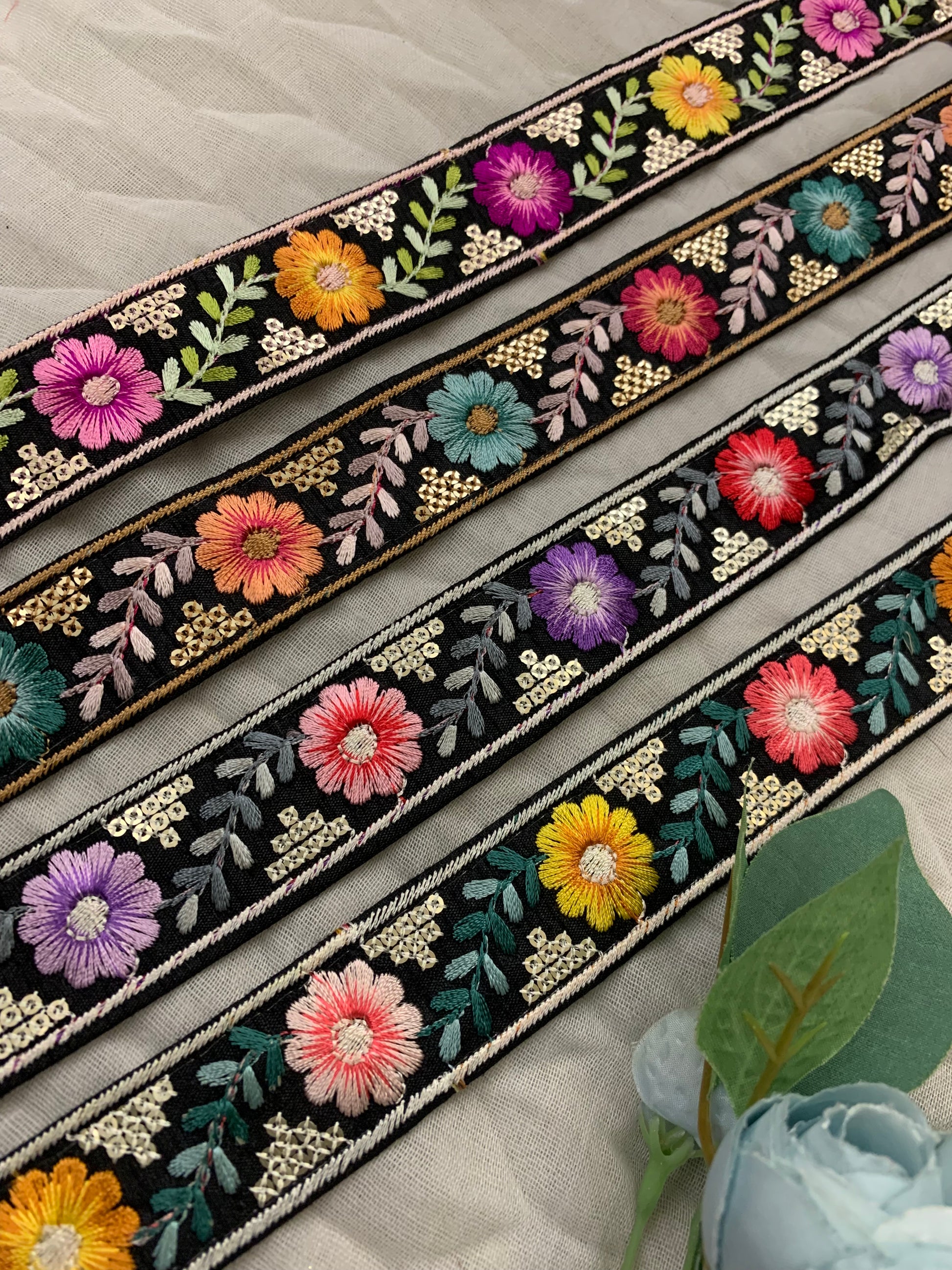 Multicolor Floral Embroidered Trim with Gold Sequin Accents – Boho Style Decorative Border