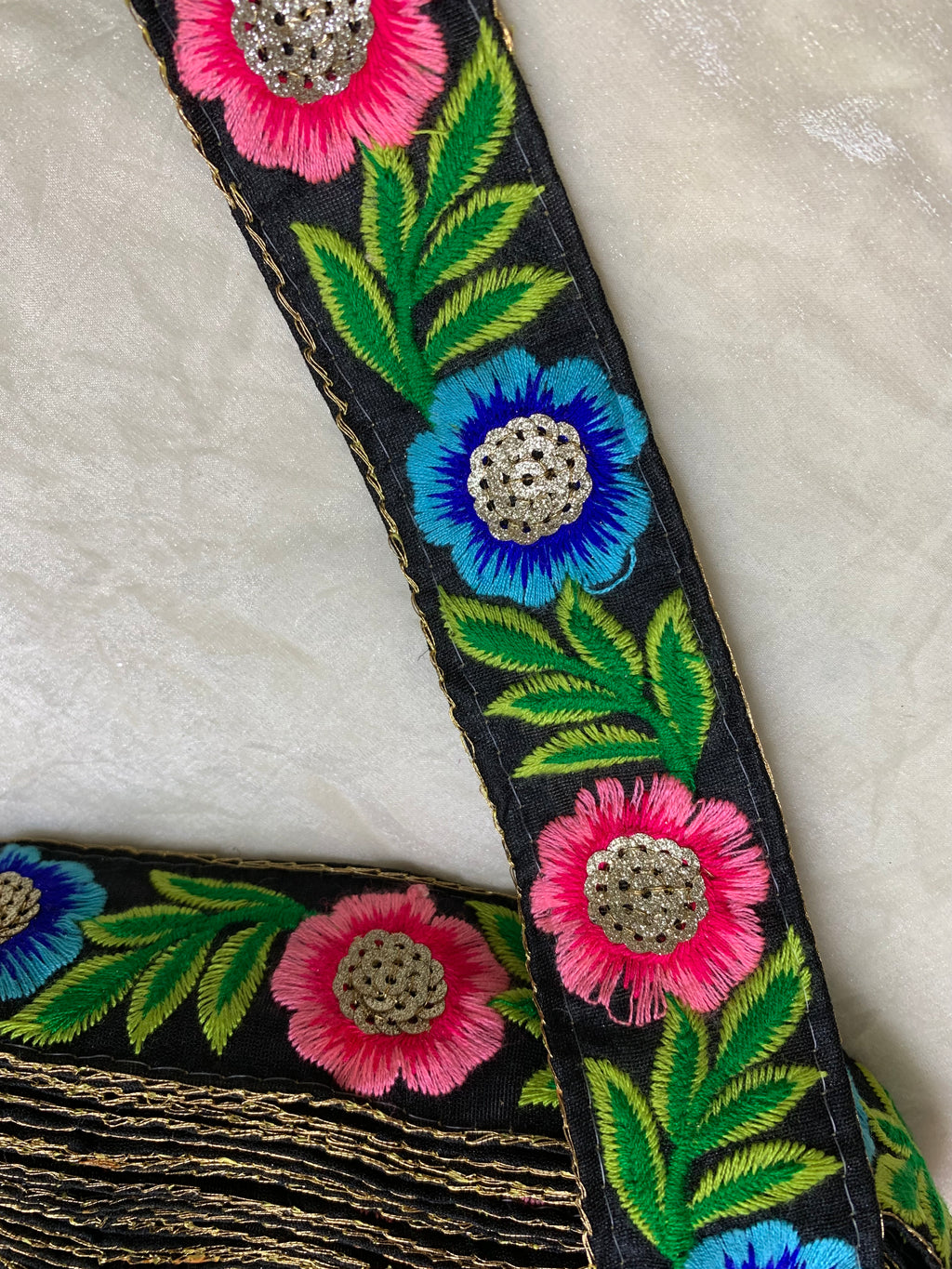 Boho Mirror-Effect Embroidered Border