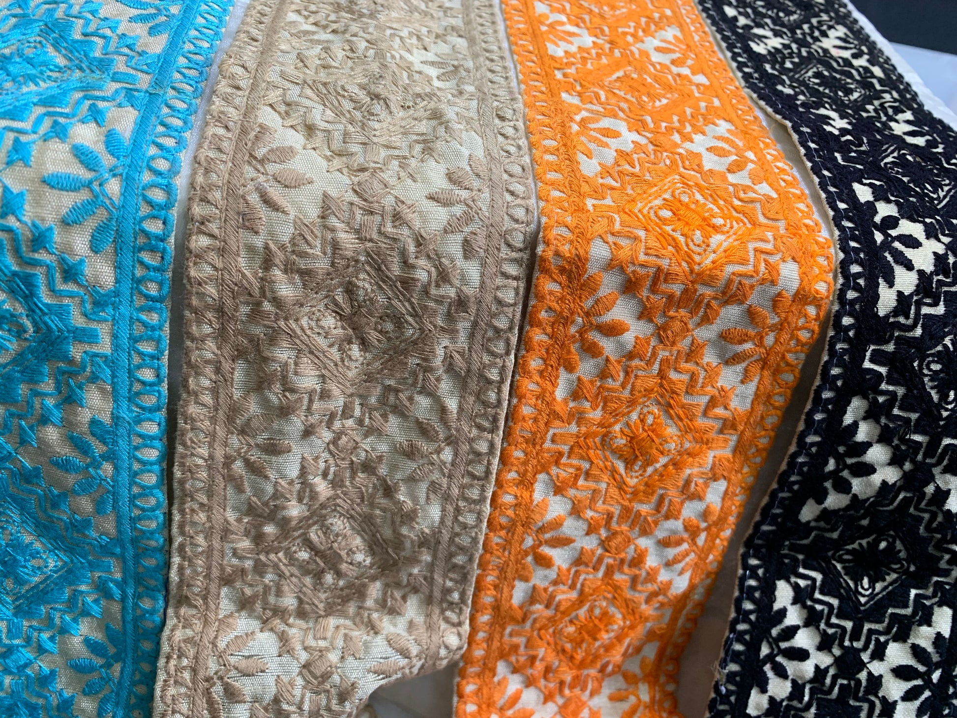 Geometric Jaal Thread Embroidery Lace